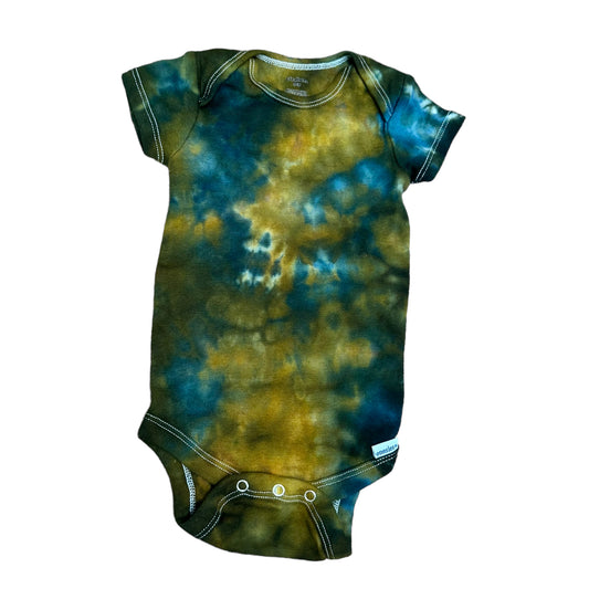 Infant 3-6 Months Teal and Moss Green Scrunch Ice Dye Tie Dye Onesie